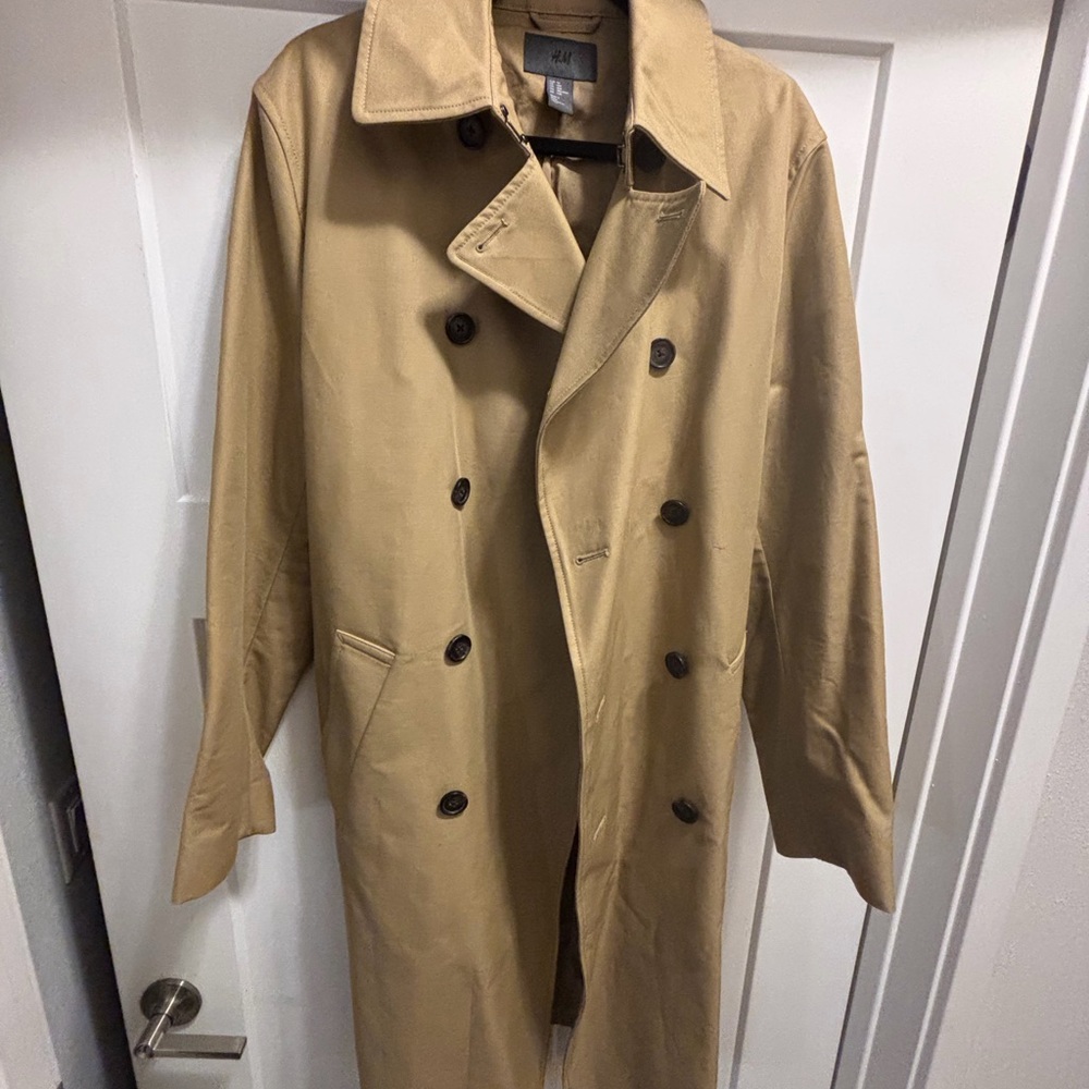 H&M Men's Classic Tan Trench Coat